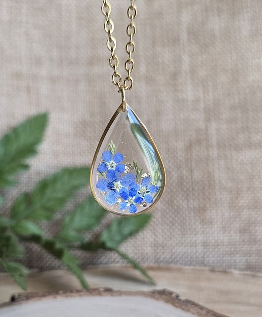 wisiory Złoty wisiorek prawdziwe kwiaty niezapominajki zawieszka
