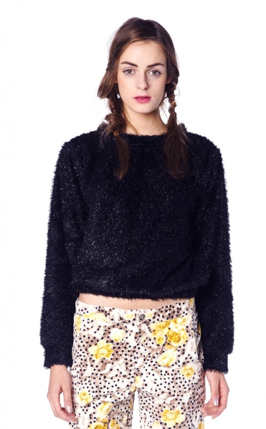 Czarny sweter MoMiKo