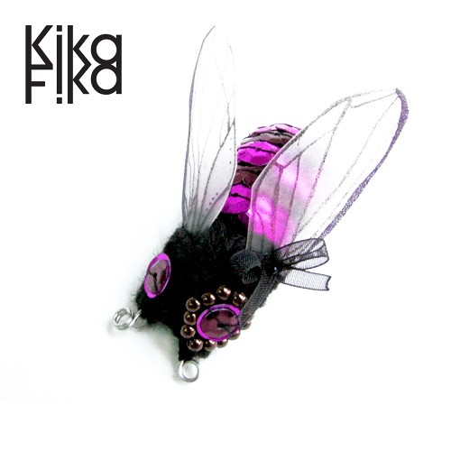 mucha nie siada Kika Fika