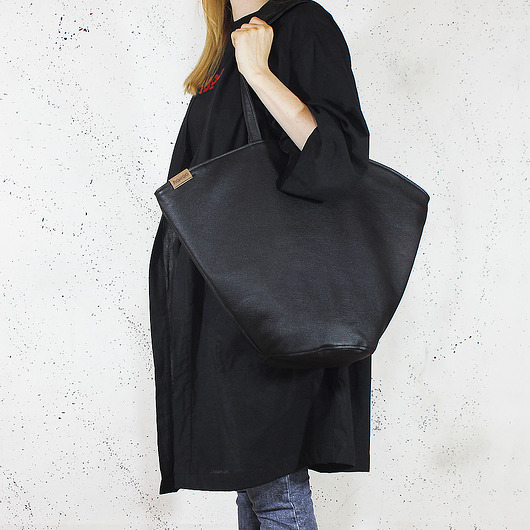 Shelly bag czarna torba codzienna na zamek vegan hairoo