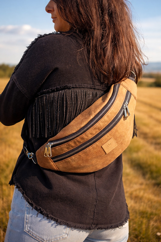 saszetka nerka Maxi nerka damska z brązowego nubuku Canyon