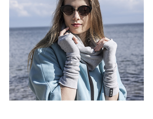 long gloves / light gray cashmere EWE EME