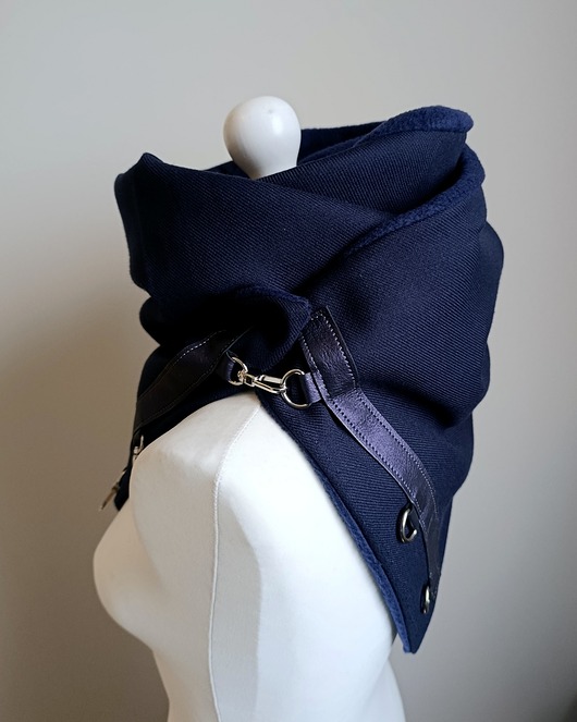 szale damskie Szal wełniany granatowy z metaliczną skórą - piękny