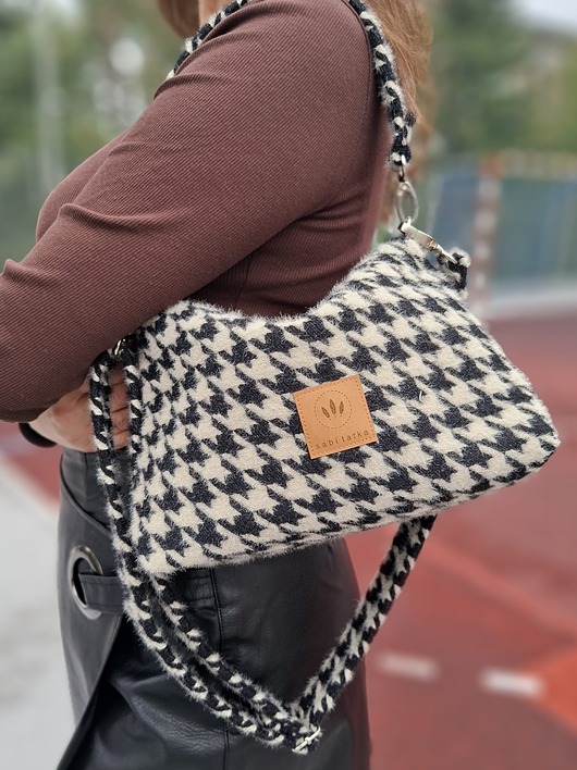 torby na ramię Torebka w pepitkę z puchatej tkaniny Beżowo-Czarna