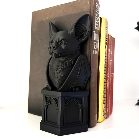 dodatki - różne Podpórka pod książki - gotycki monument z nietoperzem - 60 kolorów