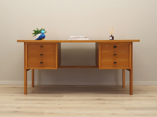 biurka Biurko jesionowe, duński design, lata 60, projektant: Svend Age Madsen