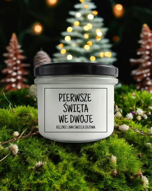 świece zapachowe Świeca sojowa PIERWSZE ŚWIĘTA WE DWOJE 235 ml