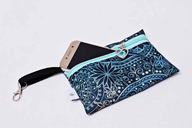 etui na telefon Etui na telefon na klucze wodoodporne mehndi
