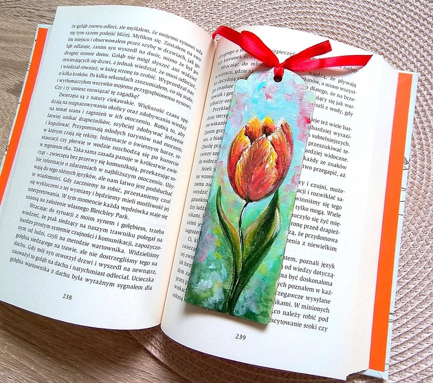 zakładki do książek Ręcznie malowana zakładka kwiaty - Tulipany