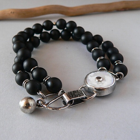 bransoletki srebrne -black and white-