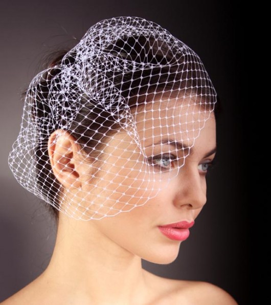 Ślubne ozdoby do włosów Woalka biała 'rosete'