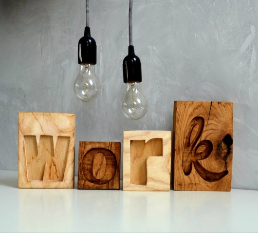 WORK napis drewniany Littlewood