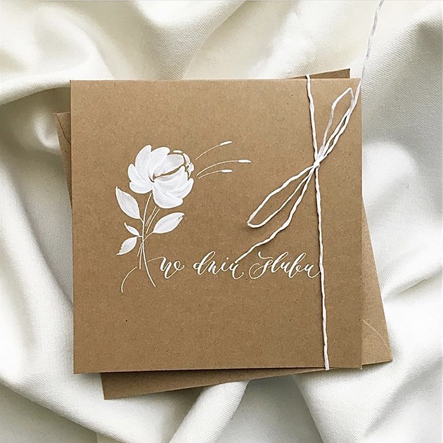 kartki scrapbooking Kartka ślubna ręcznie malowana i kaligrafowana rustykalna