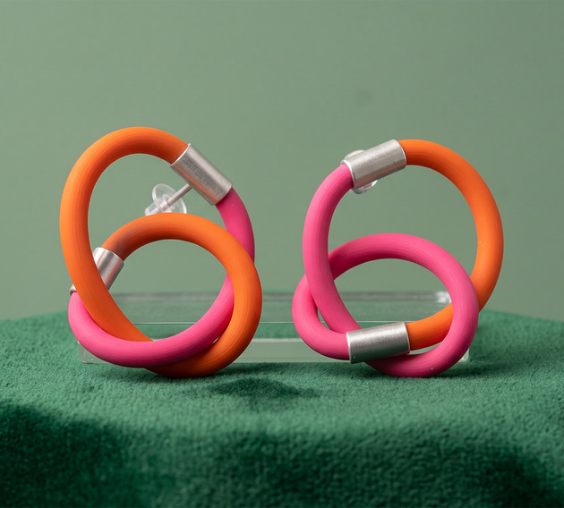 kolczyki wire wrapping Srebrne kolczyki z kauczuku SUPŁY (L)