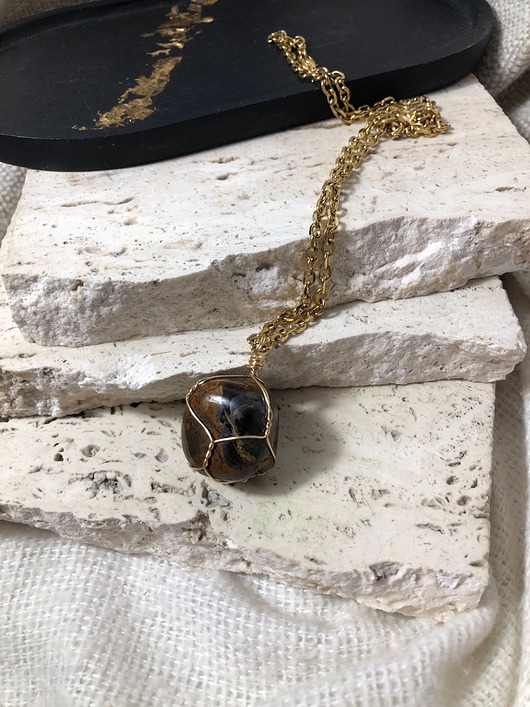 wisiory Naszyjnik wisiorek tygrysie oko