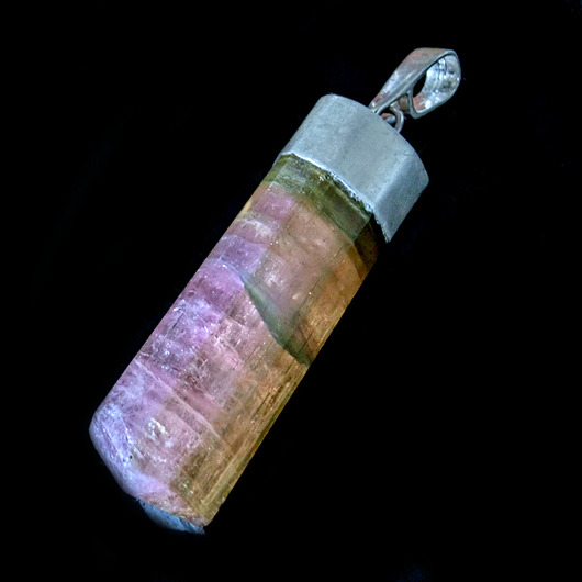 wisiory Surowy turmalin