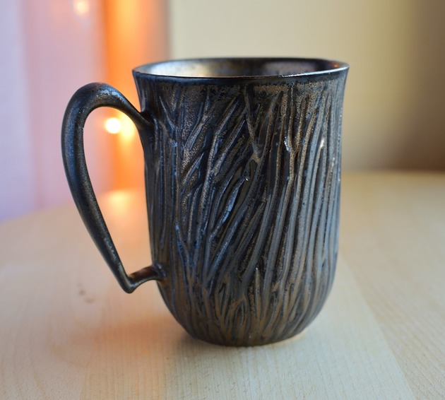 KUBEK CERAMICZNY RZEŹBIONY ZŁOTO-SREBRNY 300 ML Ceramika Ciepliki