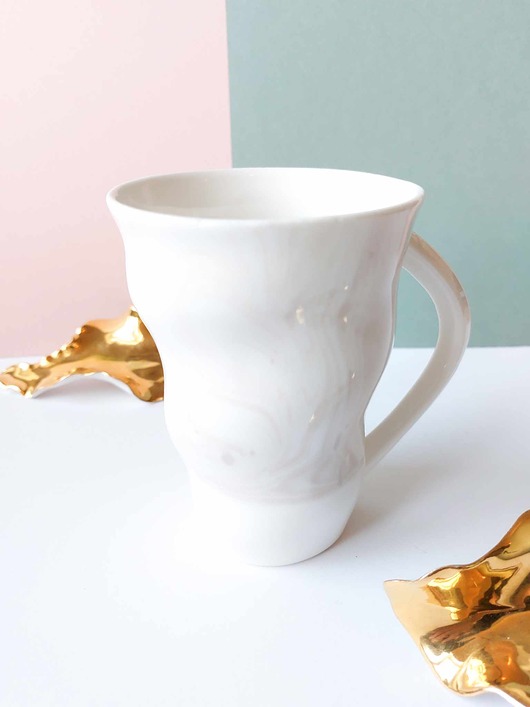 kubki Kubek porcelanowy SMUGGI, pojemność 330ml