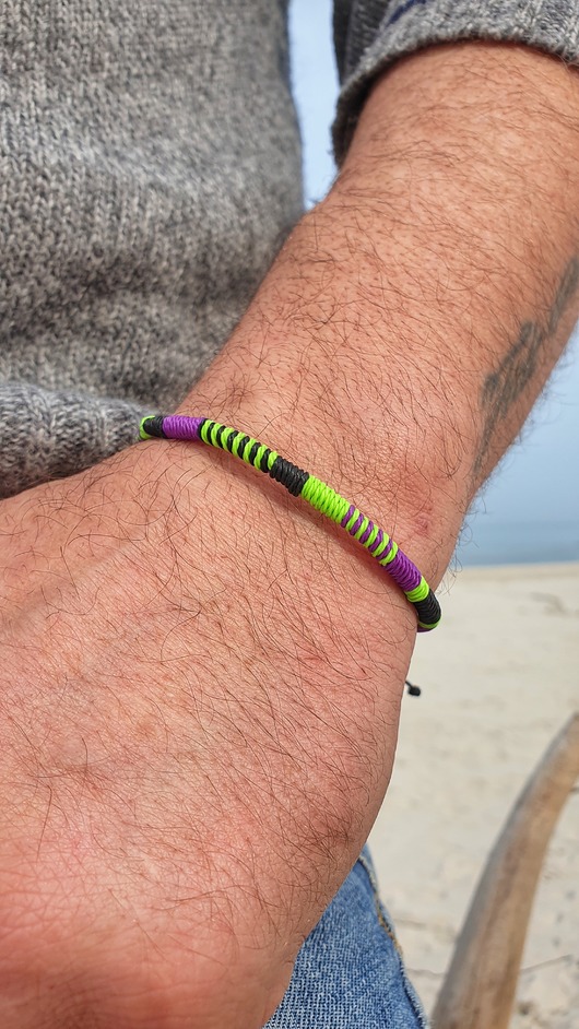 biżuteria męska Męska bransoletka - plecionka SNAKE 4-5 mm -fiolet z neonowym zielonym