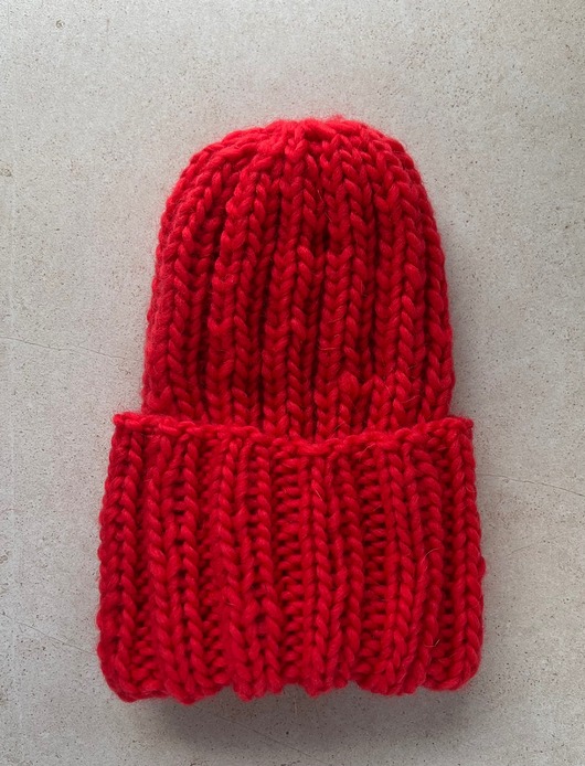 czapki damskie Zimowa wełniana czapka Buran 100% wełna z Peru karminowy czerwony