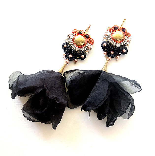 kolczyki soutache Sutaszowe kolczyki ESPINHO z kwiatami