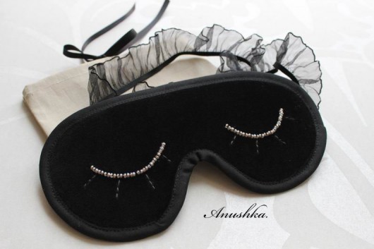 Black Lashes ANUSHKA