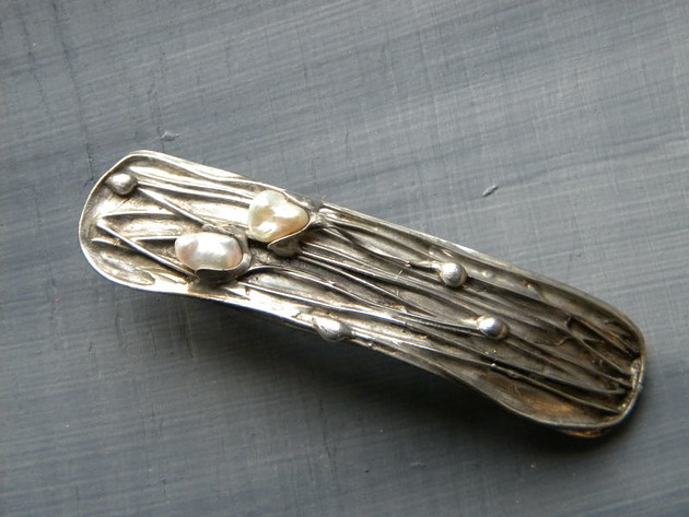 pnącze -  klamra Beata Trotter