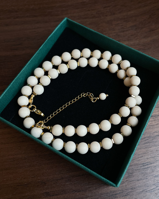 chokery Beżowy naszyjnik choker z matowego kamienia rzecznego