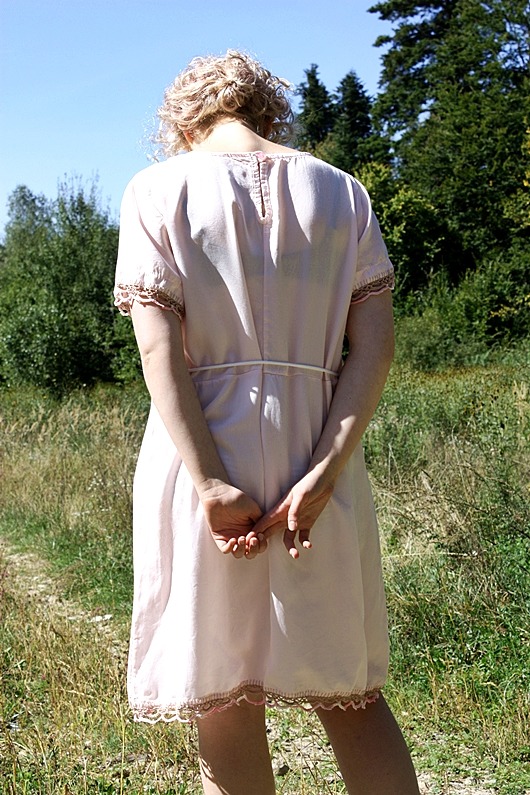 Sukienka Różowa Mgła ZeStrychu Handmade