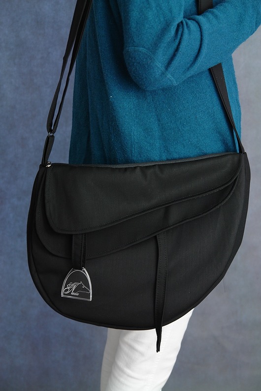 Must horse - fabric black 02 ART INDYWIDUALITY