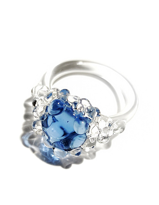 pierścionki - różne Szklany pierścionek "Nereida" błękitny