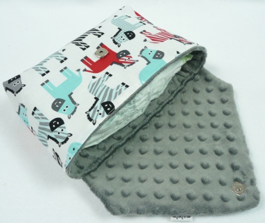 Etui na pieluchy zebry mabebe