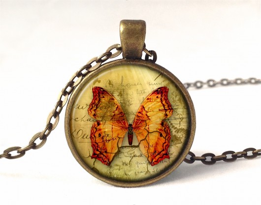 Medalion Motyl w stylu vintage EGGinEGG