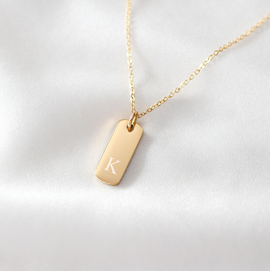 złote naszyjniki Naszyjnik Tag z Literką, Personalizowany Inicjał