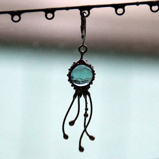 kolczyki z miedzi Estetyczny kolczyk z motywem morskiego stworzenia w stylu psychodelicznym