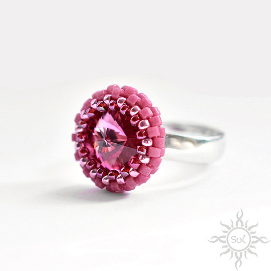 pierścionki - różne Fuchsia, pierścionek z kryształem Swarovskiego