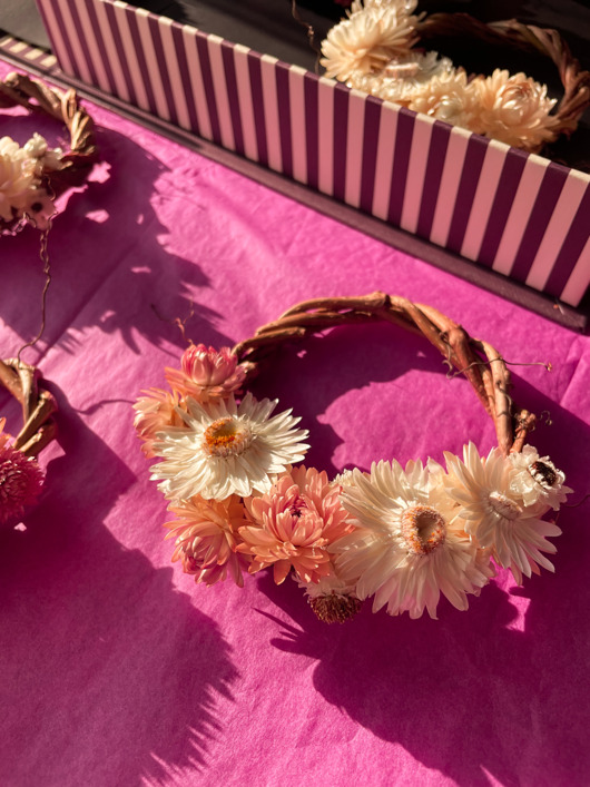 wianki Wianek z suszonymi kwiatami - MINI