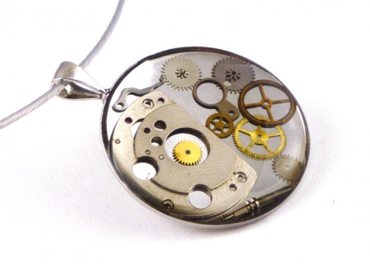 Steampunkowa zawieszka Scradeus