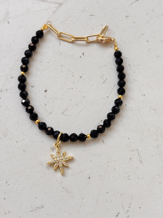 bransoletki z kamieni naturalnych Bransoletka czarna Onyks z gwiazdką