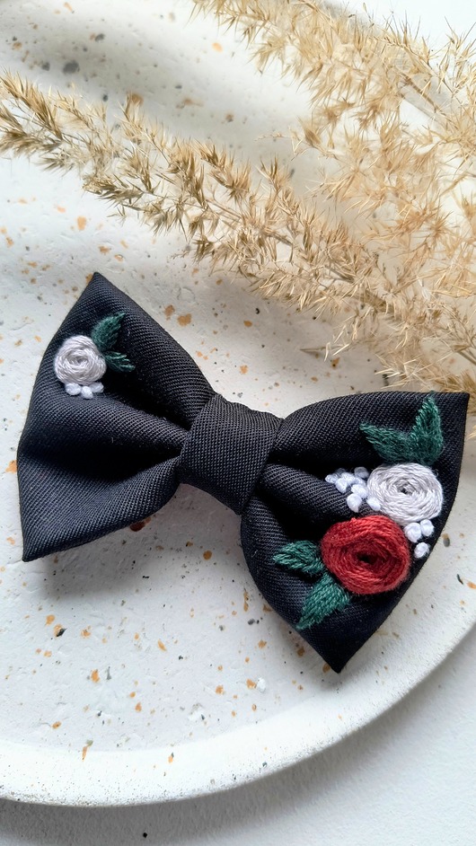 spinki i klamry do włosów Kokarda haftowana czarna