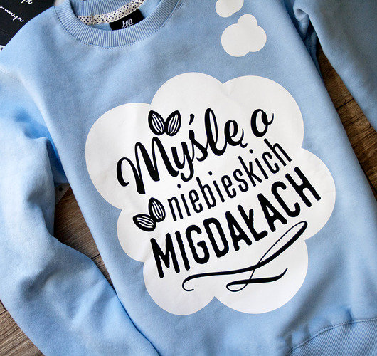 Bluza Baby Blue ,,Niebieskie Migdały  ŁAP NAS