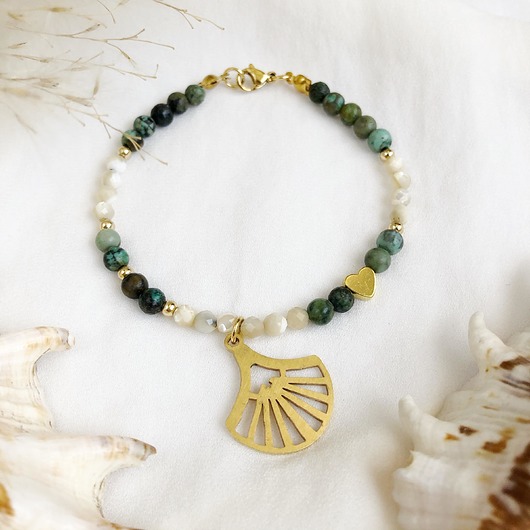 Bransoletka z turkusem afrykańskim i muszlą Gleeme Jewellery