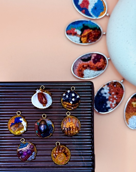 wisiory Medalion z perłą /Seria Kolory Bałtyku