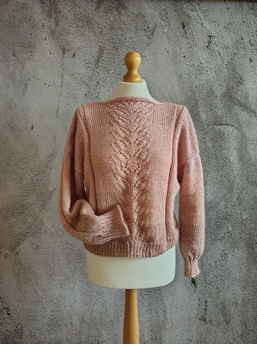 swetry damskie  Damski sweter.