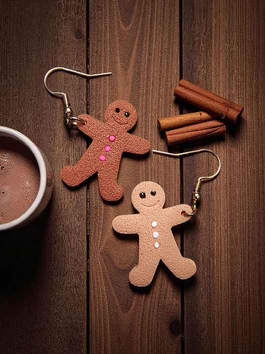 kolczyki z masy plastycznej Świąteczne kolczyki pan ciastko gingerbread man handmade