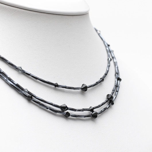 kolie Kolia "Amelia" Black -  Klasyka w Nowym Blasku