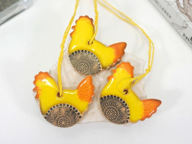 ozdoby wielkanocne 3 ceramiczne ozdoby wielkanocne - kurki