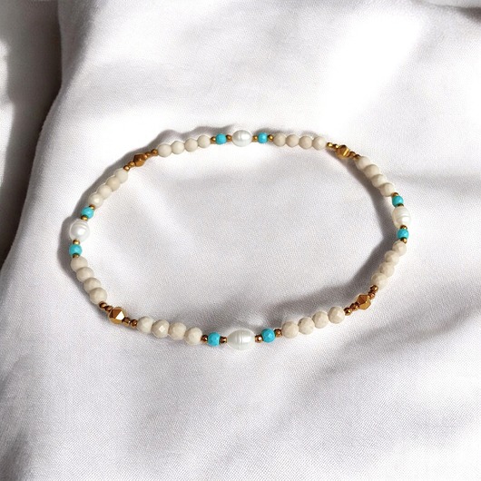 bransoletki z kamieni naturalnych NA NOGĘ : perły, kamień rzeczny, magnezyt, hematyt