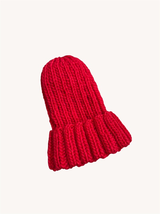 czapki damskie Czerwona owca