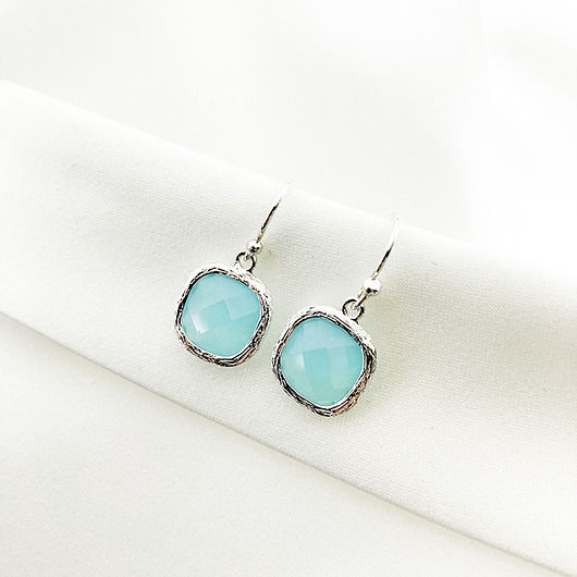 kolczyki srebrne Kolczyki srebrne BLUE ICE- kolczyki z błękitnymi kamieniami,eleganckie 